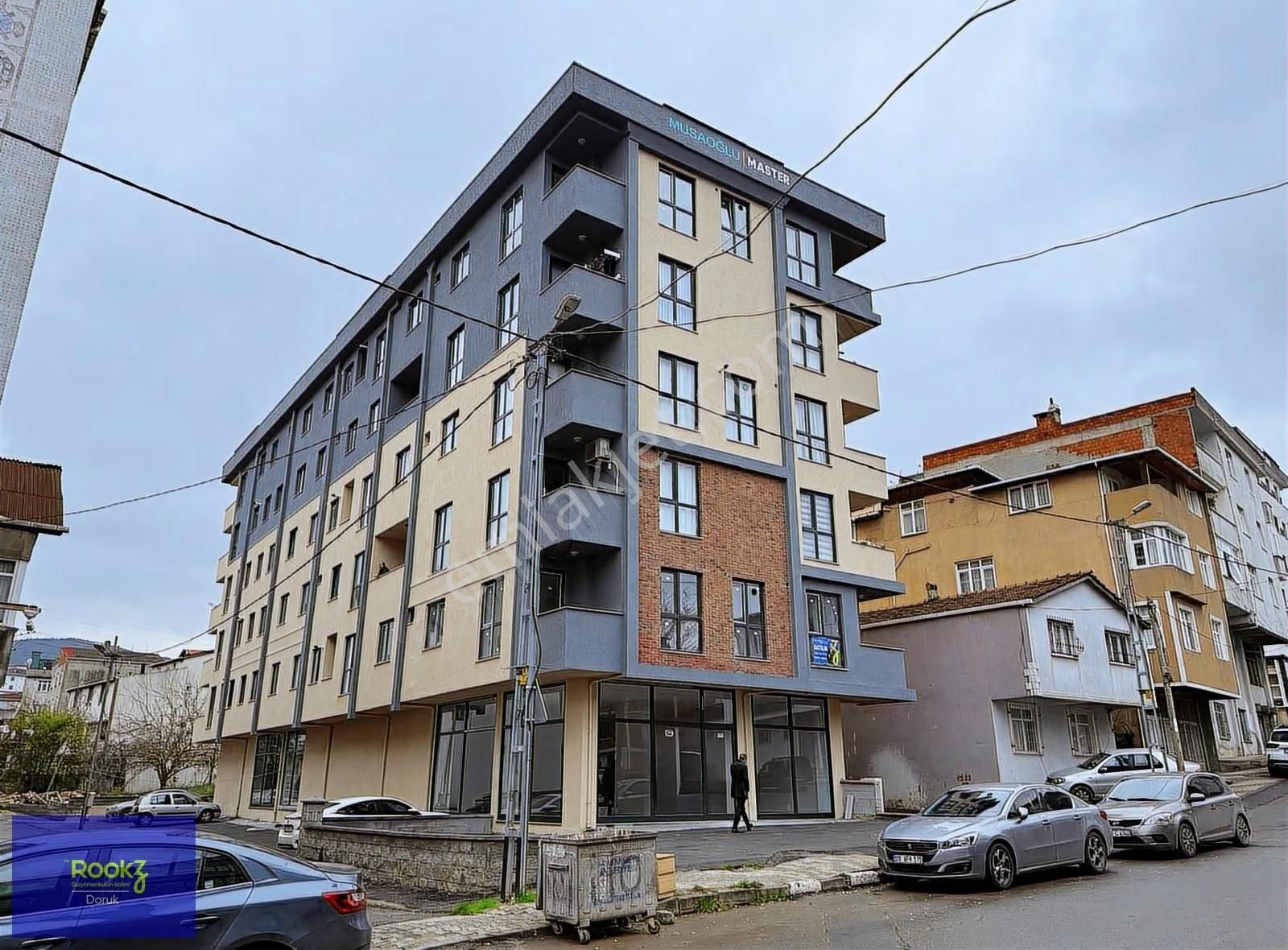 Rookzdoruk'dan Mehmetakif'de Cadde Üzeri Modern,sıfır Lüks 2+1!! - Görsel 4