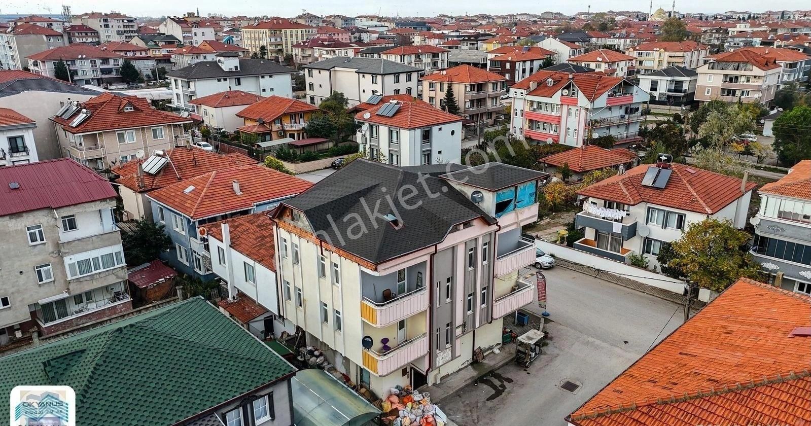 Karasuda Merkezi Konumda 3+1 Mutfak Ayrı Aile Yaşamına Uygun Satılık Daire!! - Görsel 22