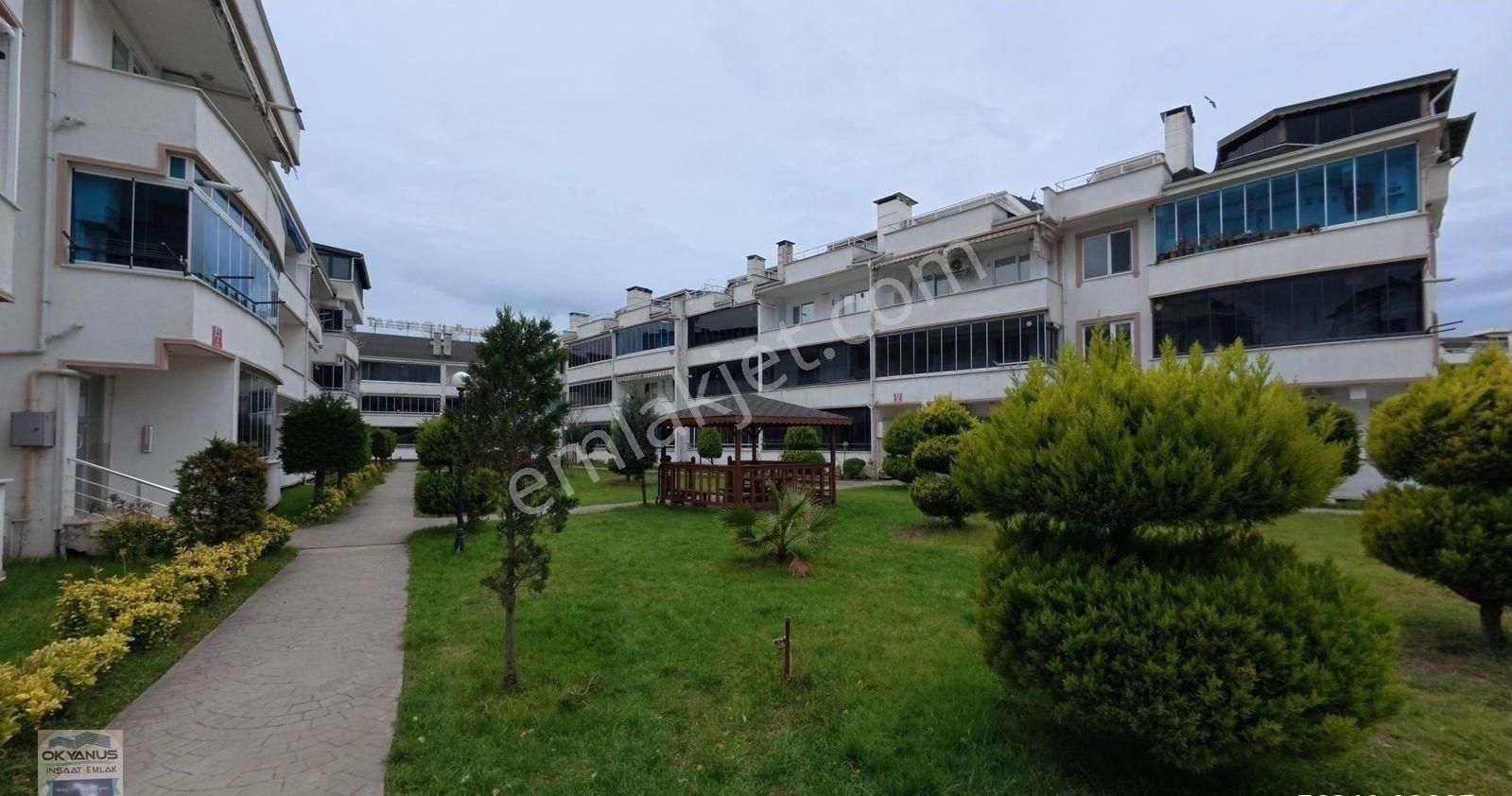 Havuzlu Sitede 3+1 Kombi-petek-cam Balkonlu Aile Yaşamına Uygun Geniş Teraslı Satılık Daire !! - Görsel 3