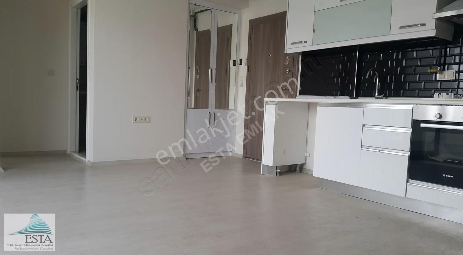 Katip Çelebi Üniversitesi Mevkii Kiralık 1+1 Balkonlu Daire - Görsel 19