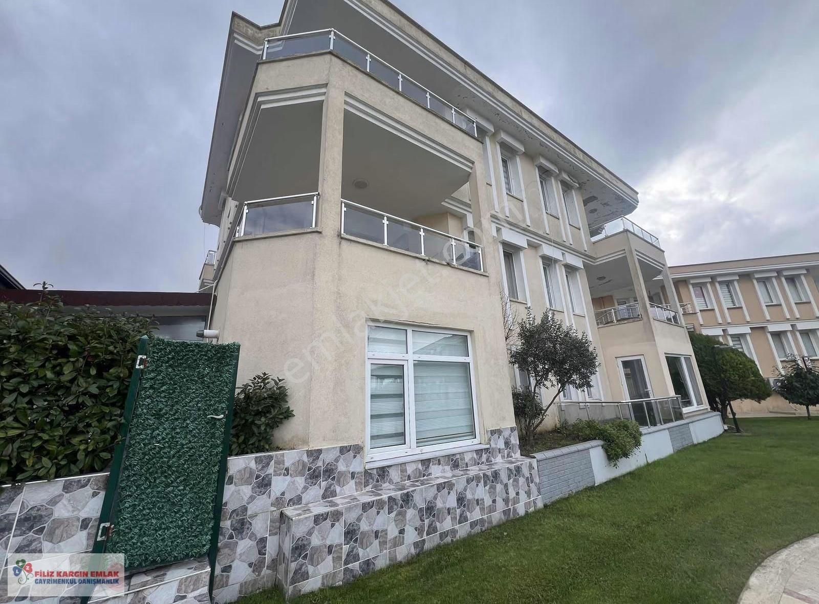 Şile Merkez Deniz Villaları Stesinde 240m2 Satlık Tripleks Villa - Görsel 17