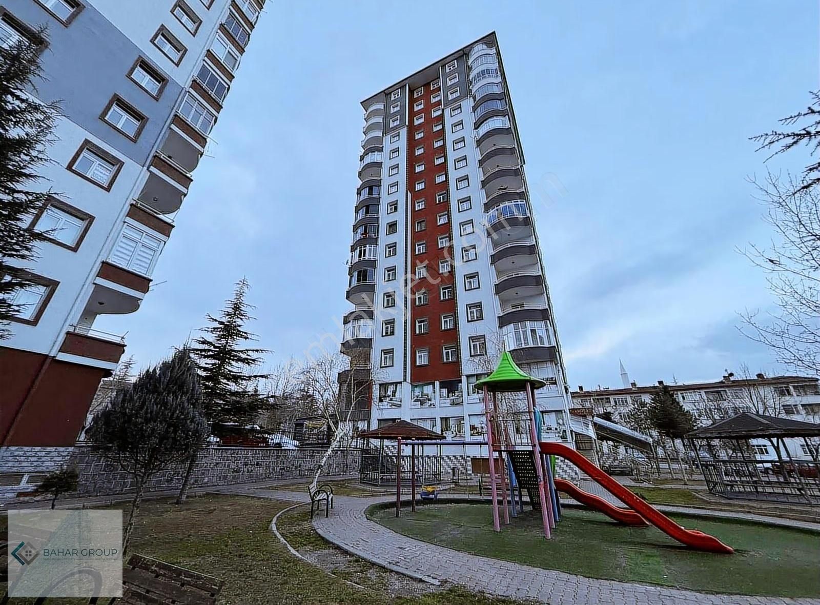 Keykukabatta Tramvayın Yanı Masrafsız Satılık 3+1 Daire - Görsel 26