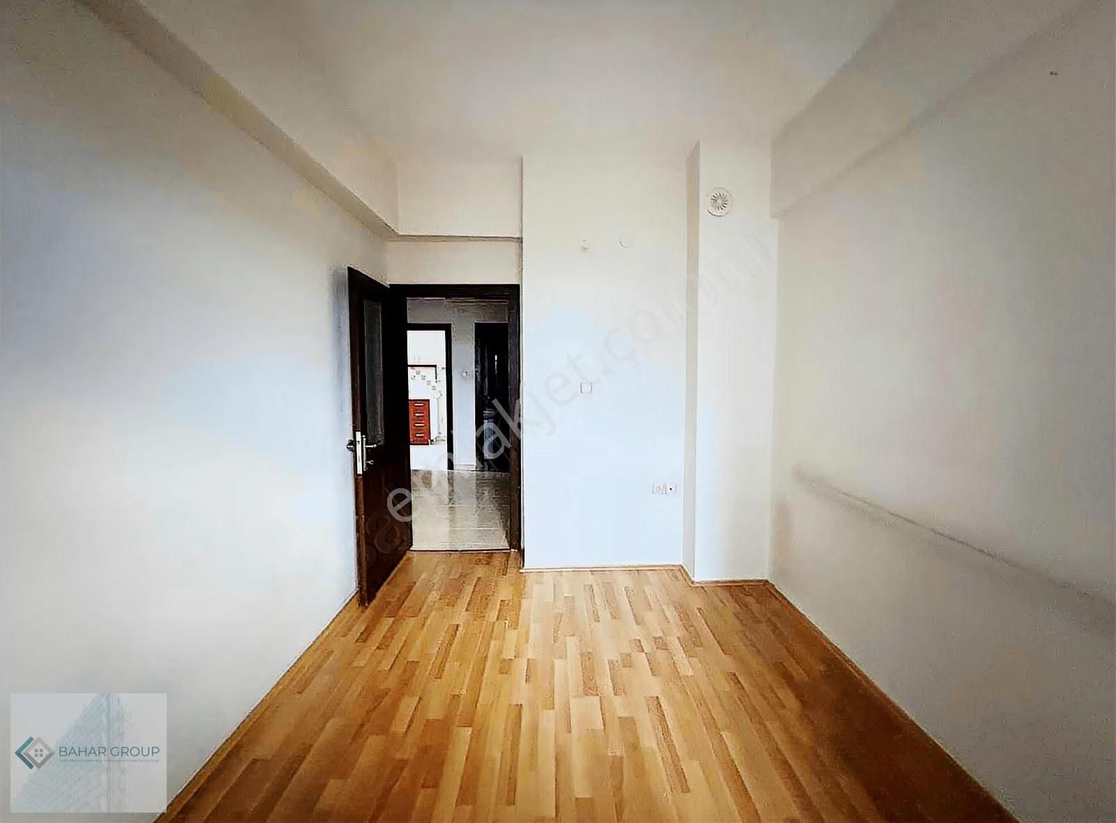 Keykukabatta Tramvayın Yanı Masrafsız Satılık 3+1 Daire - Görsel 21