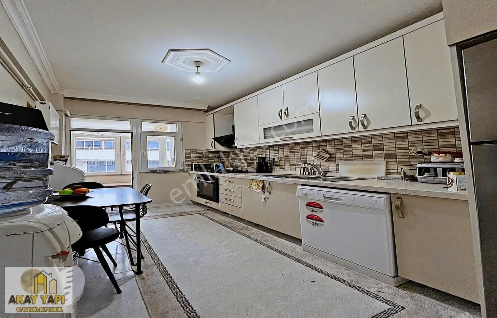 Güzelyurt Metrobüse Yürüme Mesafesinde Geniş 2+1 Satılık Arakat - Görsel 9