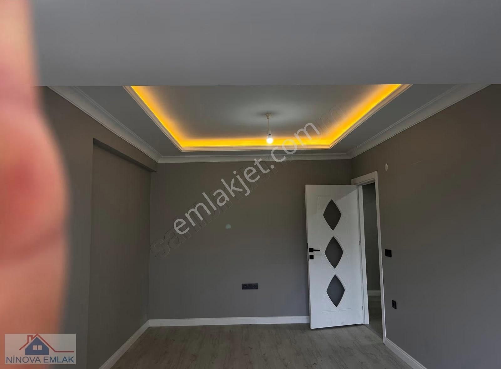 Kiralık 2+1 Sıfır Daire 3. Katta - Görsel 16