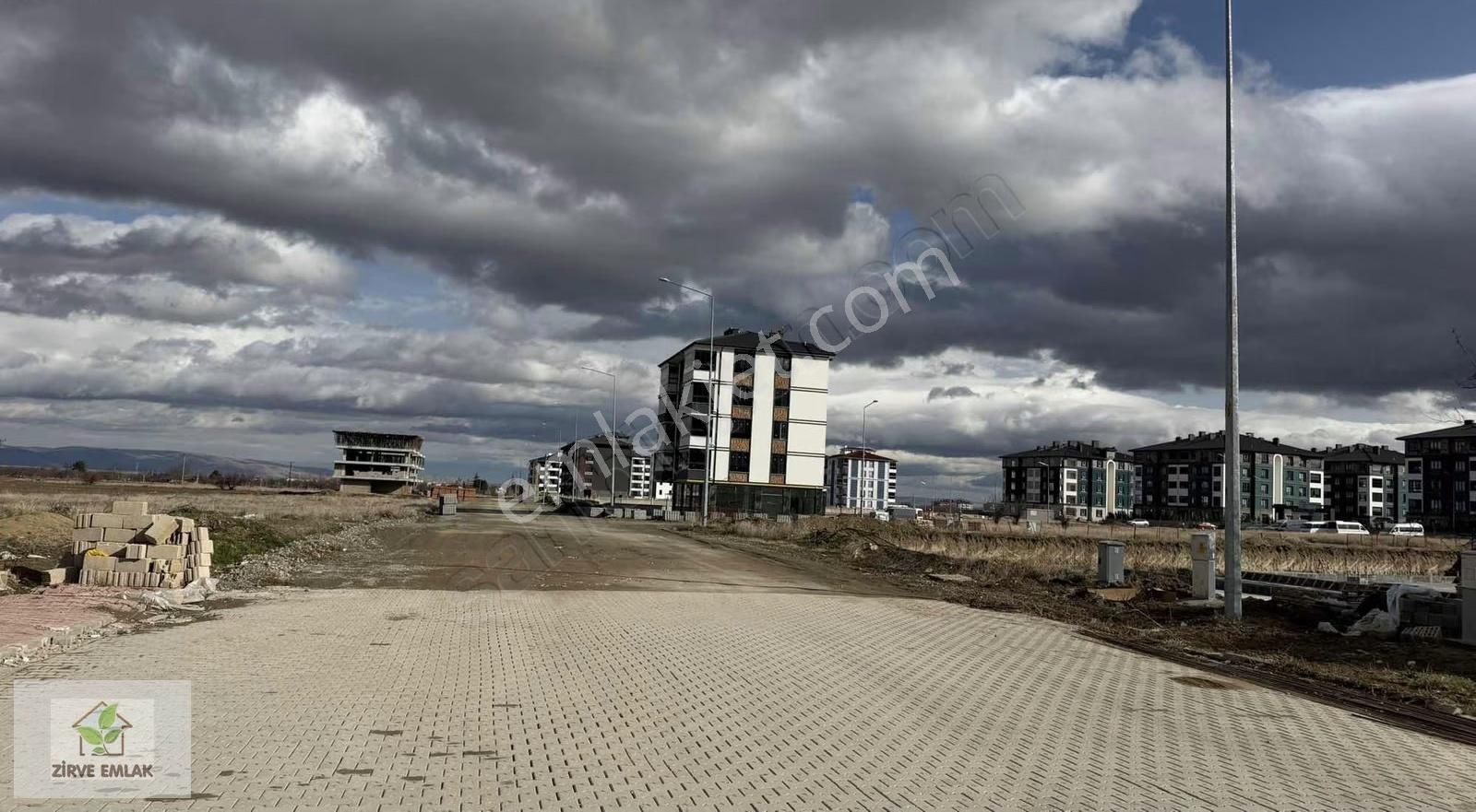 Zirve Emlak Satıyorr Yarenlerde 3+1 160 M2 Sıfır Lüx Daireler - Görsel 22