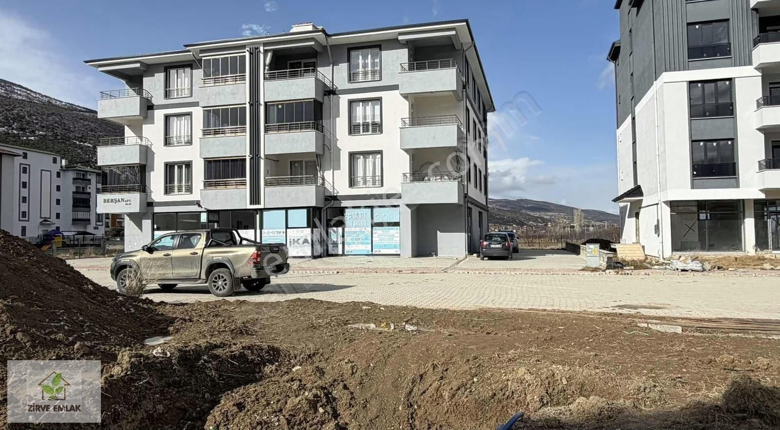 Zirve Emlak Satıyorr Yarenlerde 3+1 160 M2 Sıfır Lüx Daireler - Görsel 14