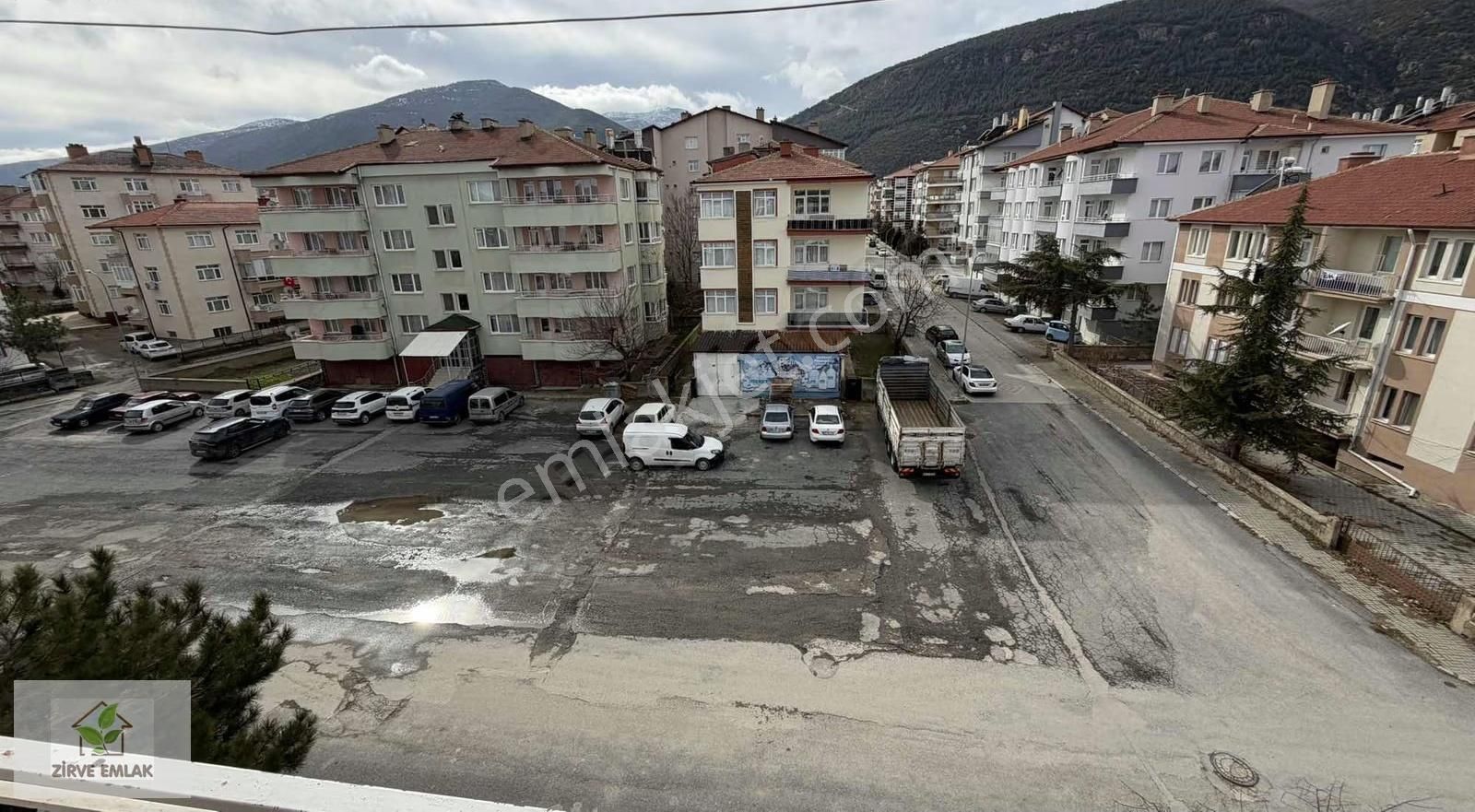 Zirve Emlak Kiralıyorr Yarenlerde 2+1 130m2 Kombili Daire - Görsel 25