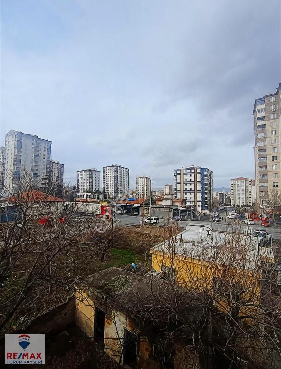 Esentepe 2 Katlı Ev Ve Arsası - Görsel 10