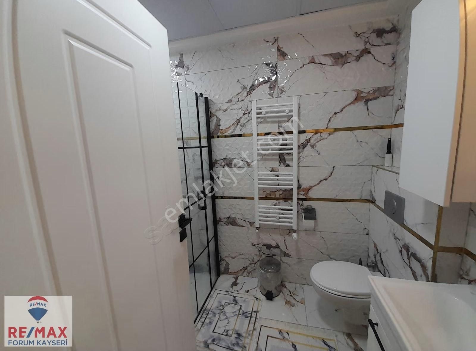 Bozantı Caddesinde Sıfıra Yakın 2+1 Daire - Görsel 2