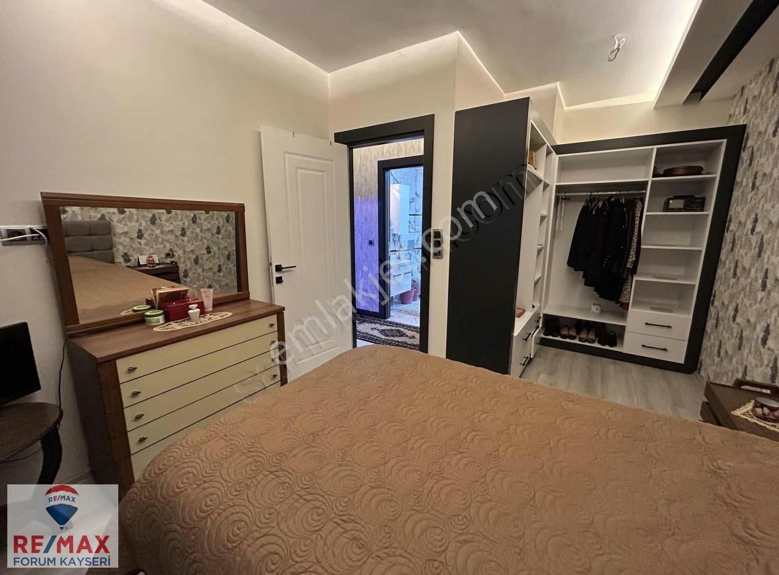 Bozantı Caddesi Üzerinde Sıfır Ayarında 2+1 Satılık Lüx Daire - Görsel 18