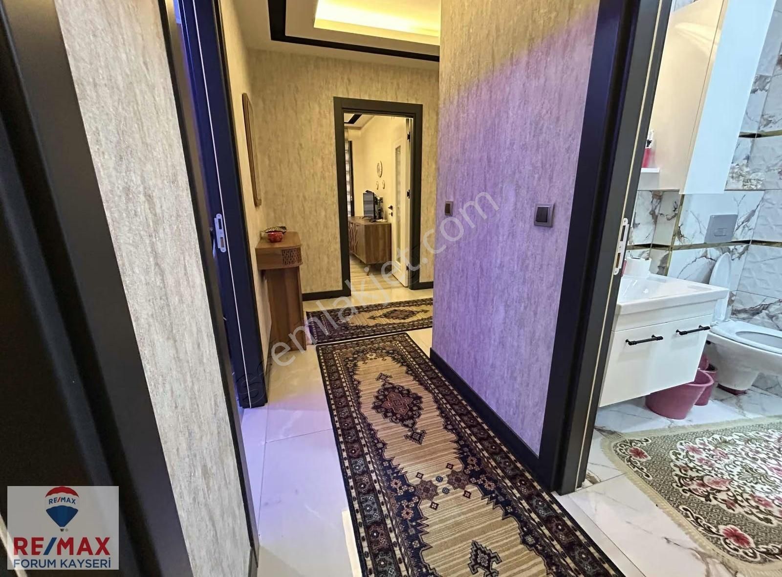 Bozantı Caddesi Üzerinde Sıfır Ayarında 2+1 Satılık Lüx Daire - Görsel 21