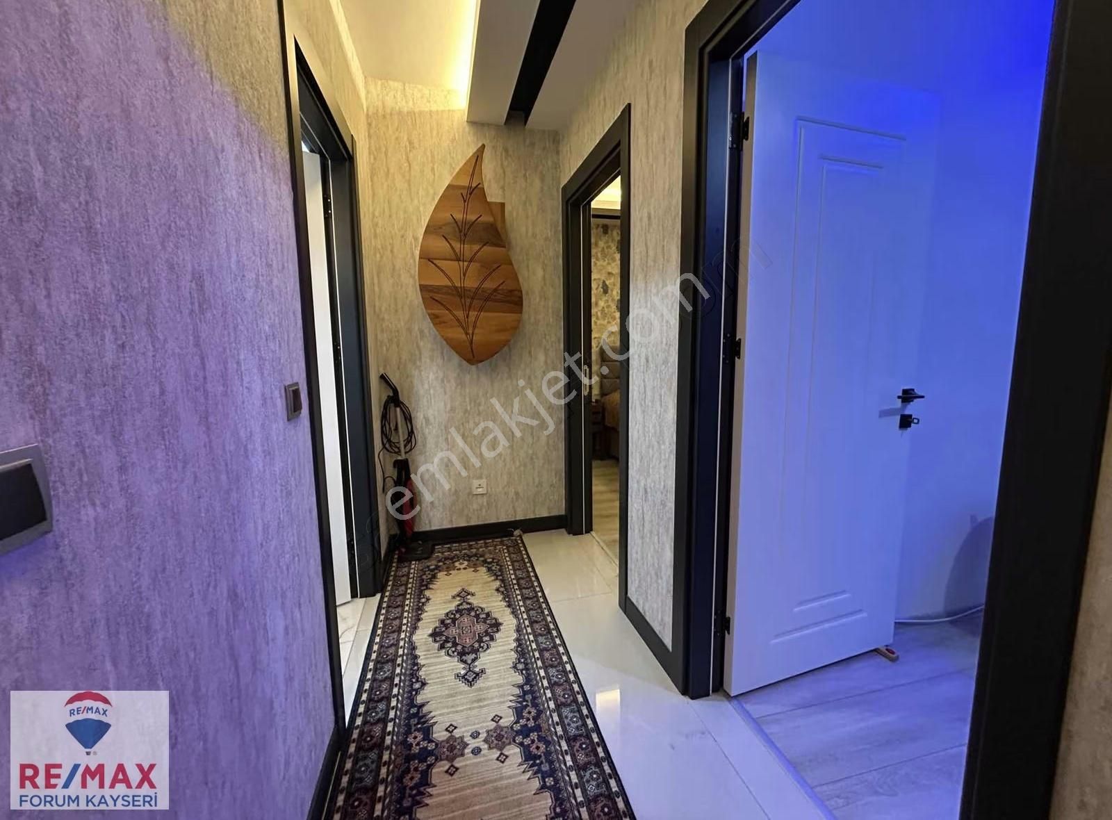 Bozantı Caddesi Üzerinde Sıfır Ayarında 2+1 Satılık Lüx Daire - Görsel 16