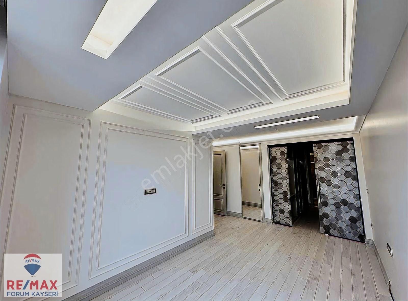 Alpaslan Mah Erkut Time Satılık Ultra Lüks Daire - Görsel 22