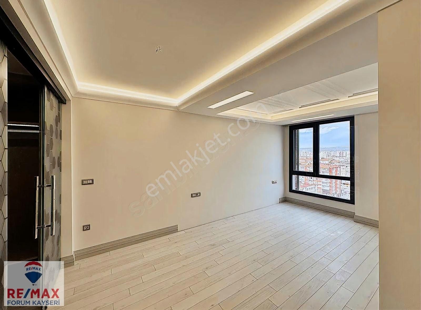 Alpaslan Mah Erkut Time Satılık Ultra Lüks Daire - Görsel 13