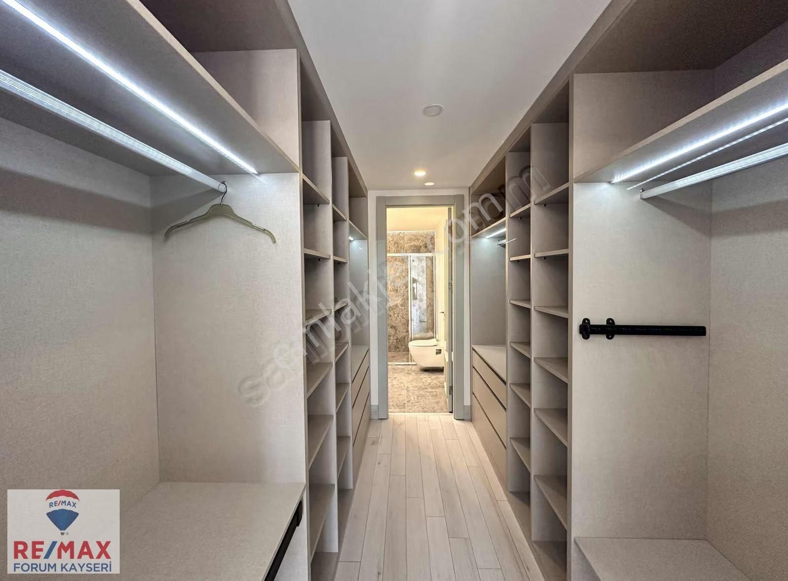 Alpaslan Mah Erkut Time Satılık Ultra Lüks Daire - Görsel 24