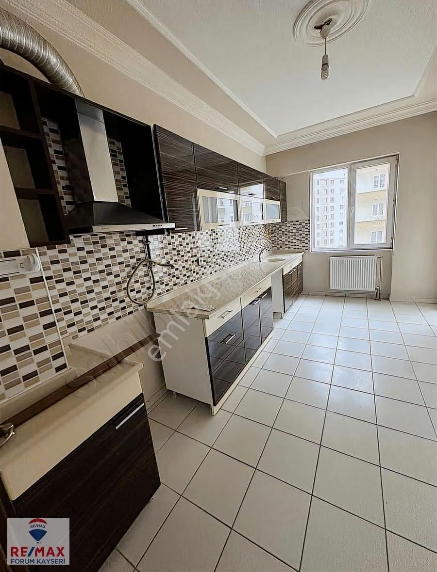 Talas Mevlana Mahallesinde Satılık 3+1 Daire - Görsel 6