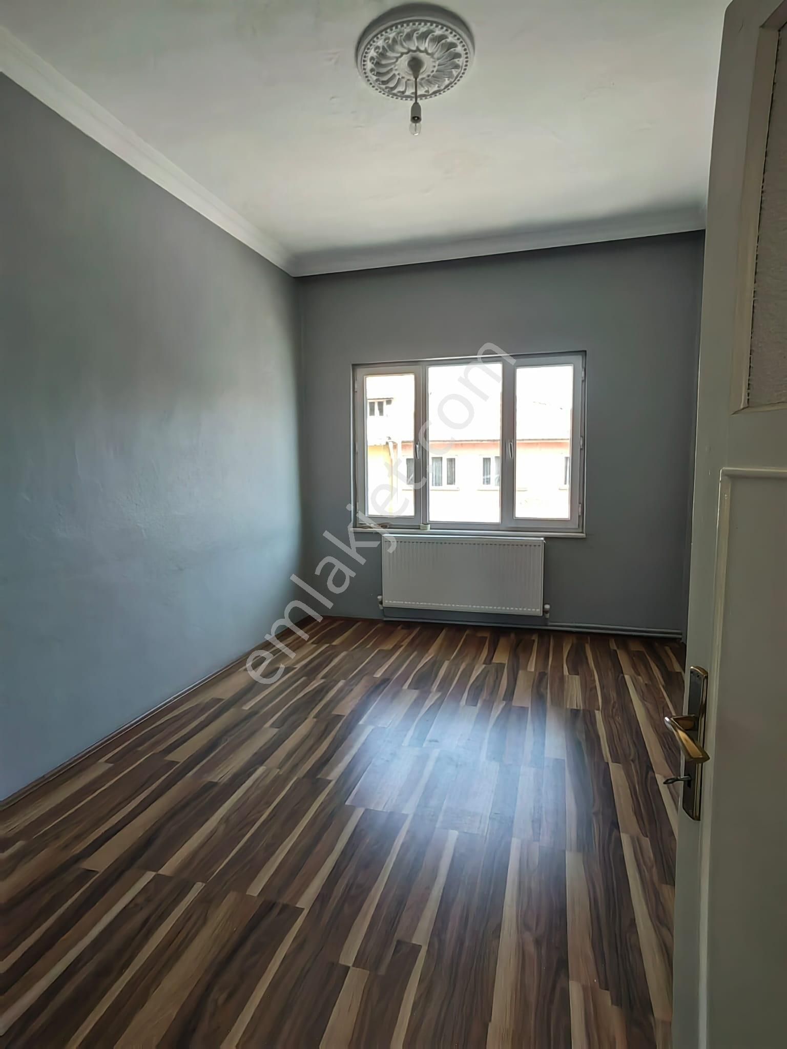 Akçay Emlak'tan Akşehir Meydan Camii Civarında Bakımlı Doğalgazlı Kiralık 4+1 Daire - Görsel 35