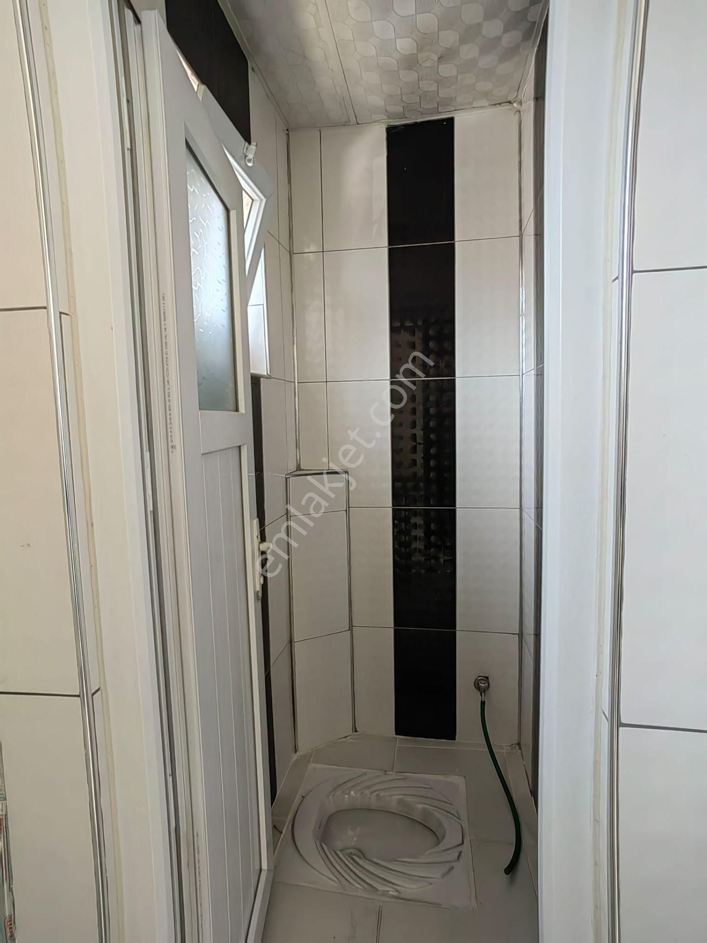 Akçay Emlak'tan Akşehir Meydan Camii Civarında Bakımlı Doğalgazlı Kiralık 4+1 Daire - Görsel 22