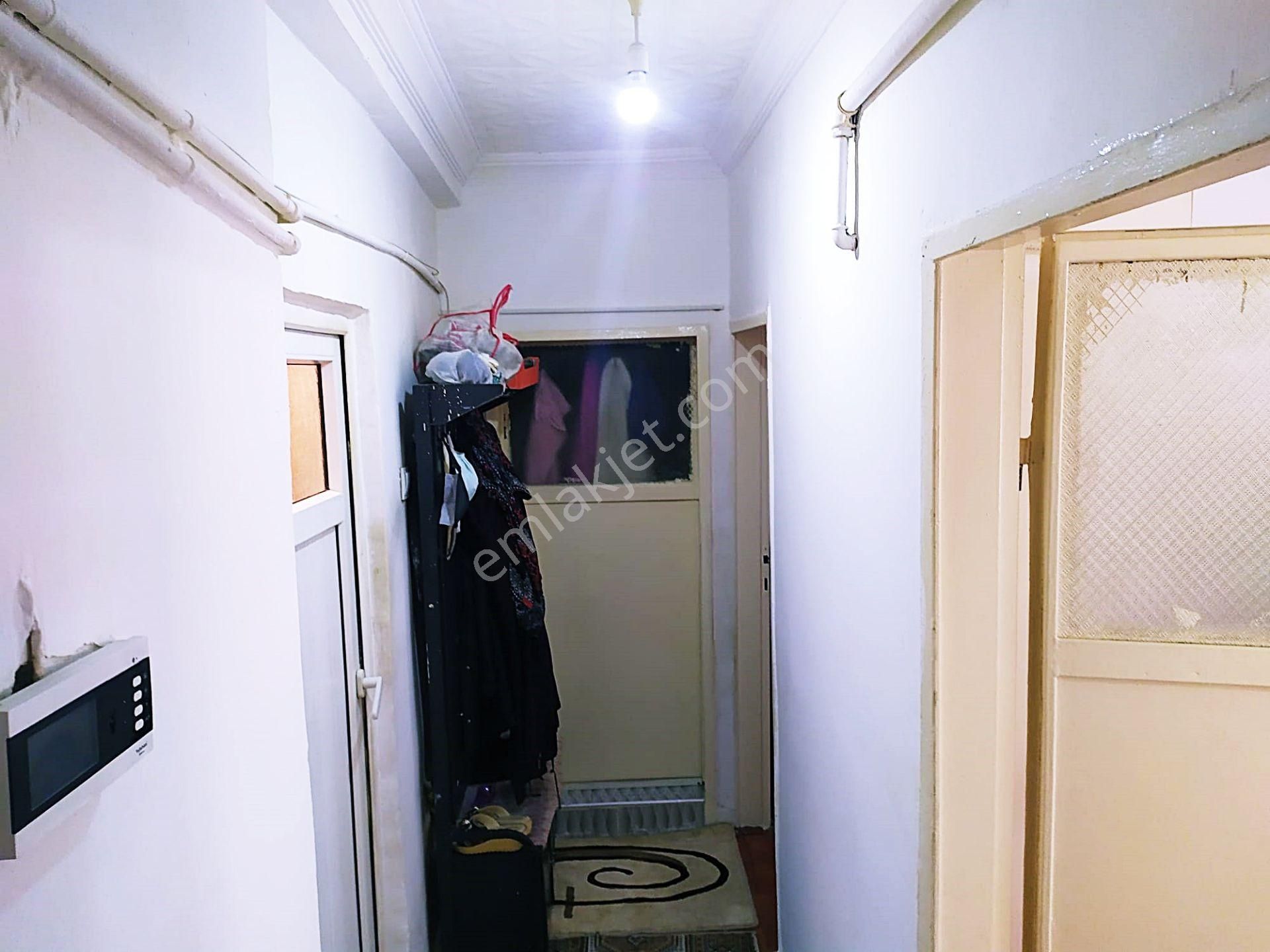 Cihandan Demetevler De Hastane Metro Yakını Satlık 2+1 Daire - Görsel 11