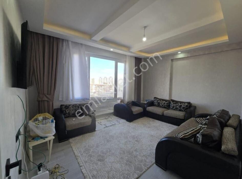 Stadyum İle Yeni Cezaevi Arası Özay Yapıda Satılık Daire