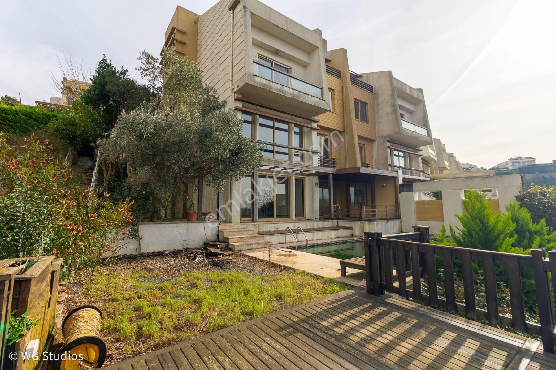 Sarıyer Zekeriyaköy De Özel Havuzlu 380 M2 Bahçeli Frezya Tipi