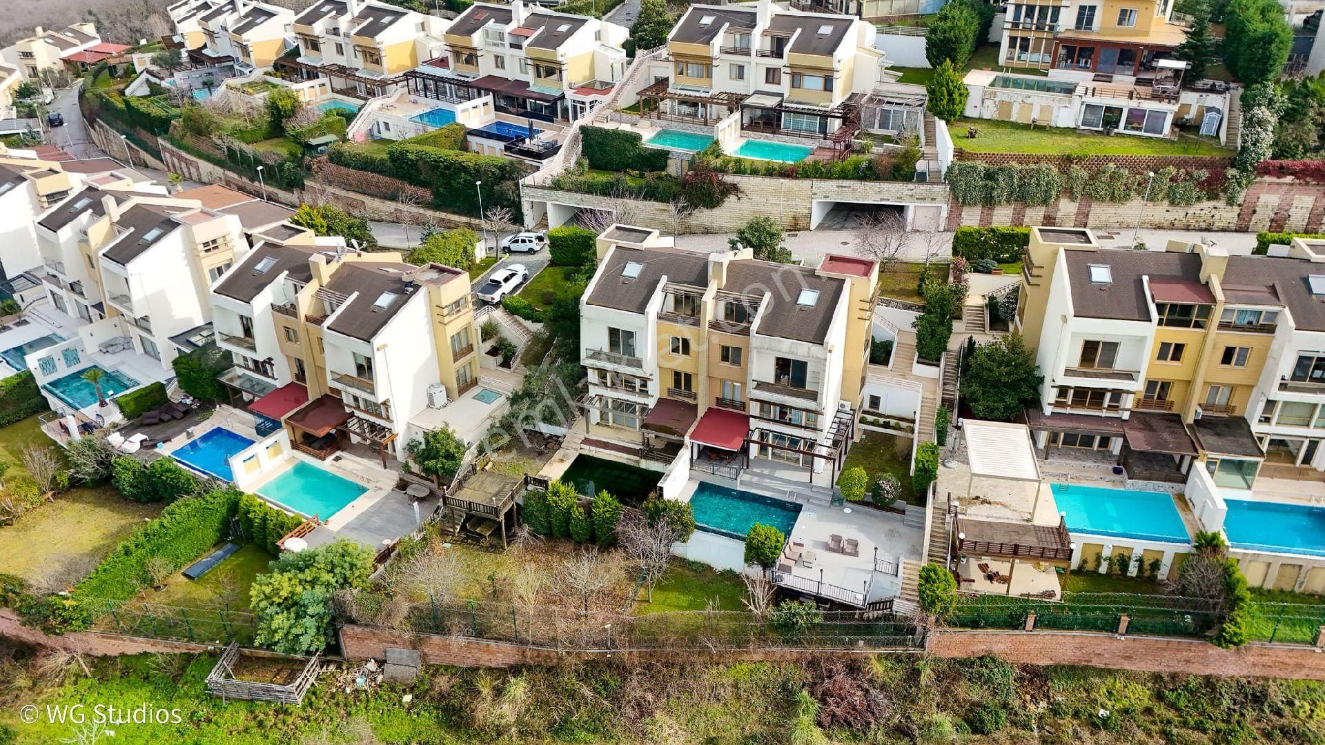 Sarıyer Zekeriyaköy De Özel Havuzlu 380 M2 Bahçeli Frezya Tipi - Görsel 17