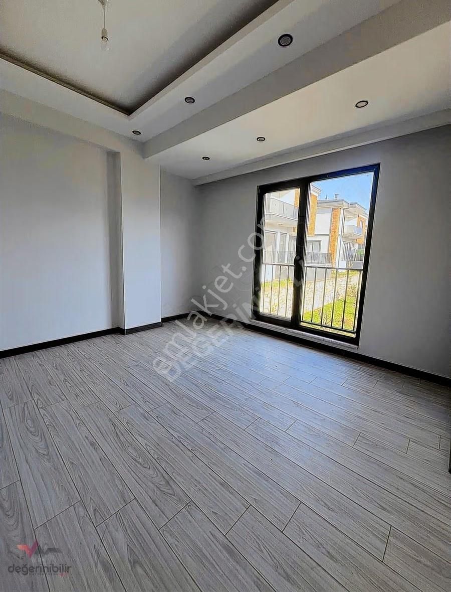 Kartepe Sarımeşe'de Kiralık Villa - Görsel 13