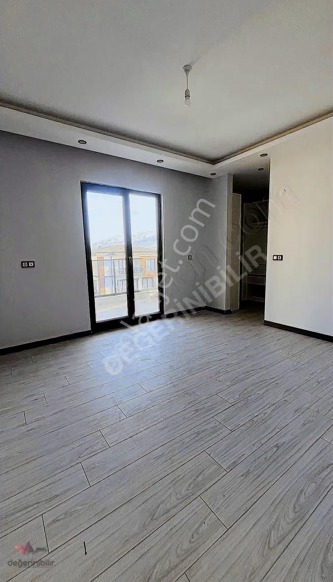 Kartepe Sarımeşe'de Kiralık Villa - Görsel 14