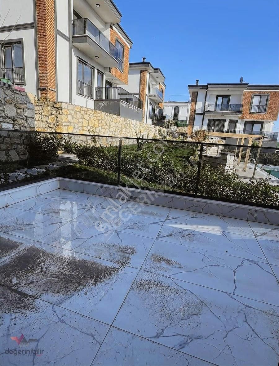 Kartepe Sarımeşe'de Kiralık Villa - Görsel 10