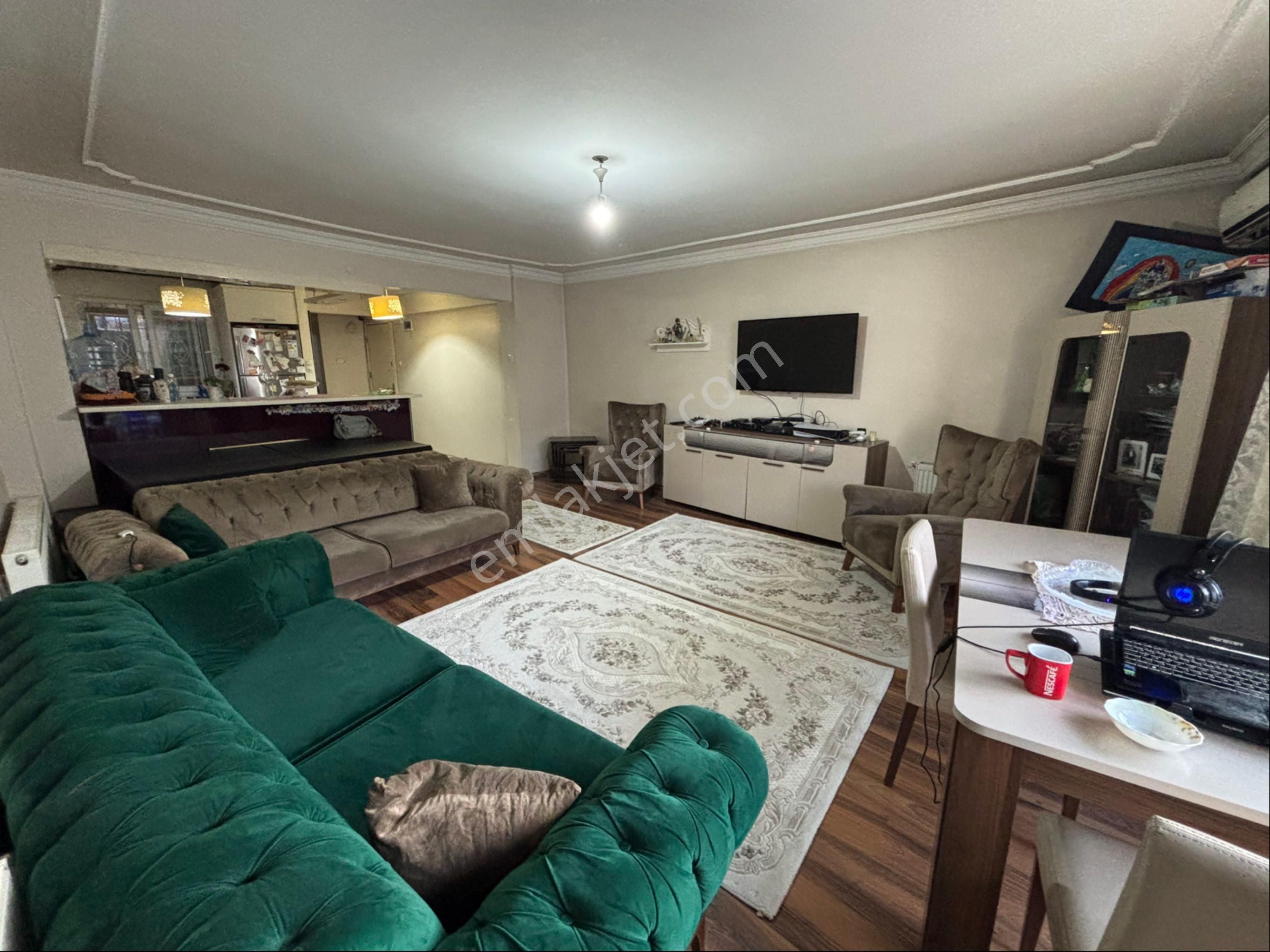 Asilden Göztepe,mithatpaşa Pareleli Satılık 3+1 - Görsel 4