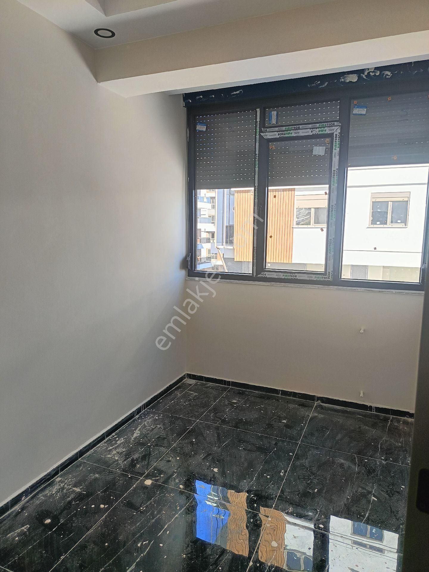 V Karşıyaka Mah Acil 2+1 Katta - Görsel 5