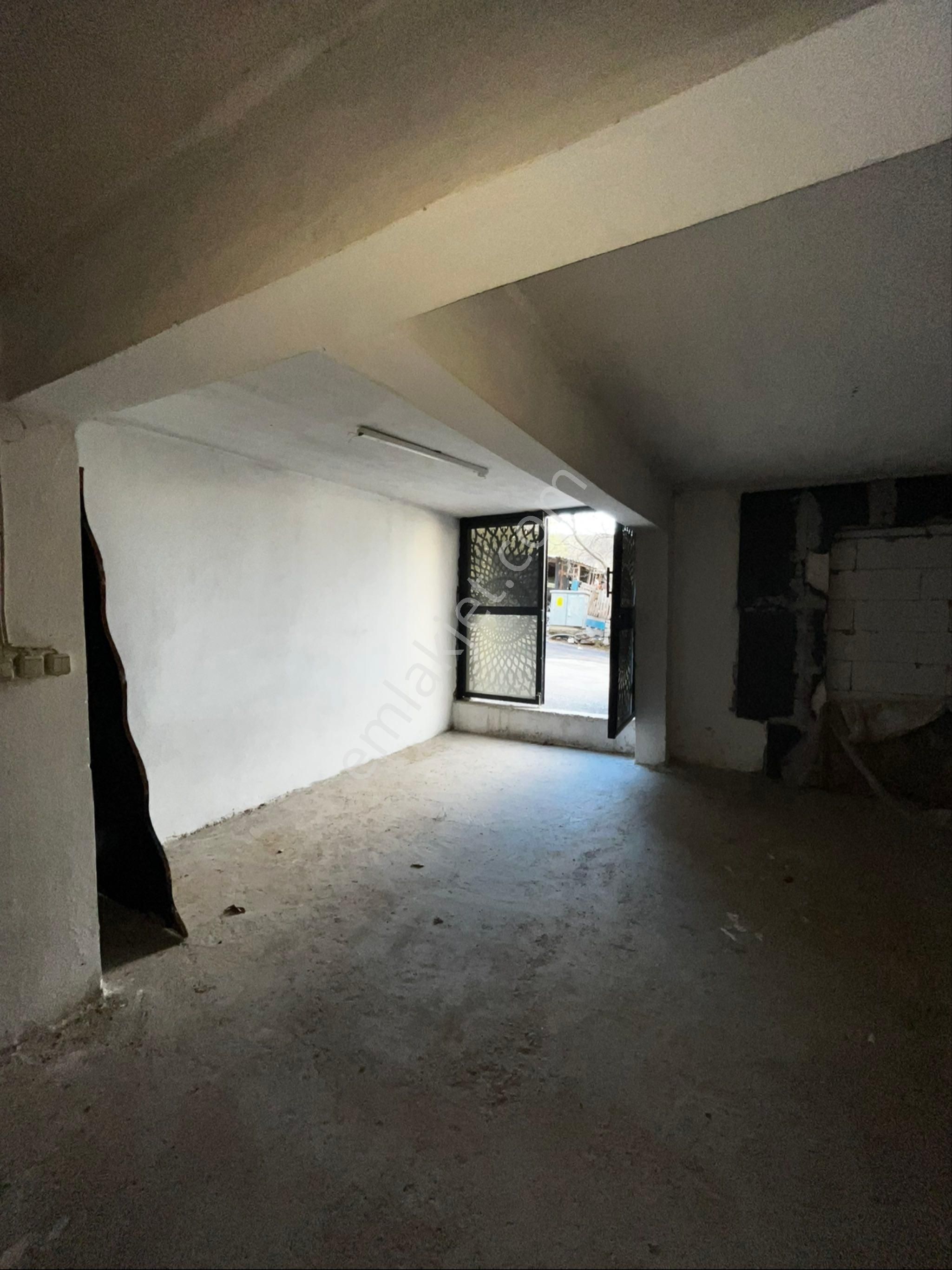 Bursa Degirmenlikızık Mah Kiralik Depo Dükkan - Görsel 3