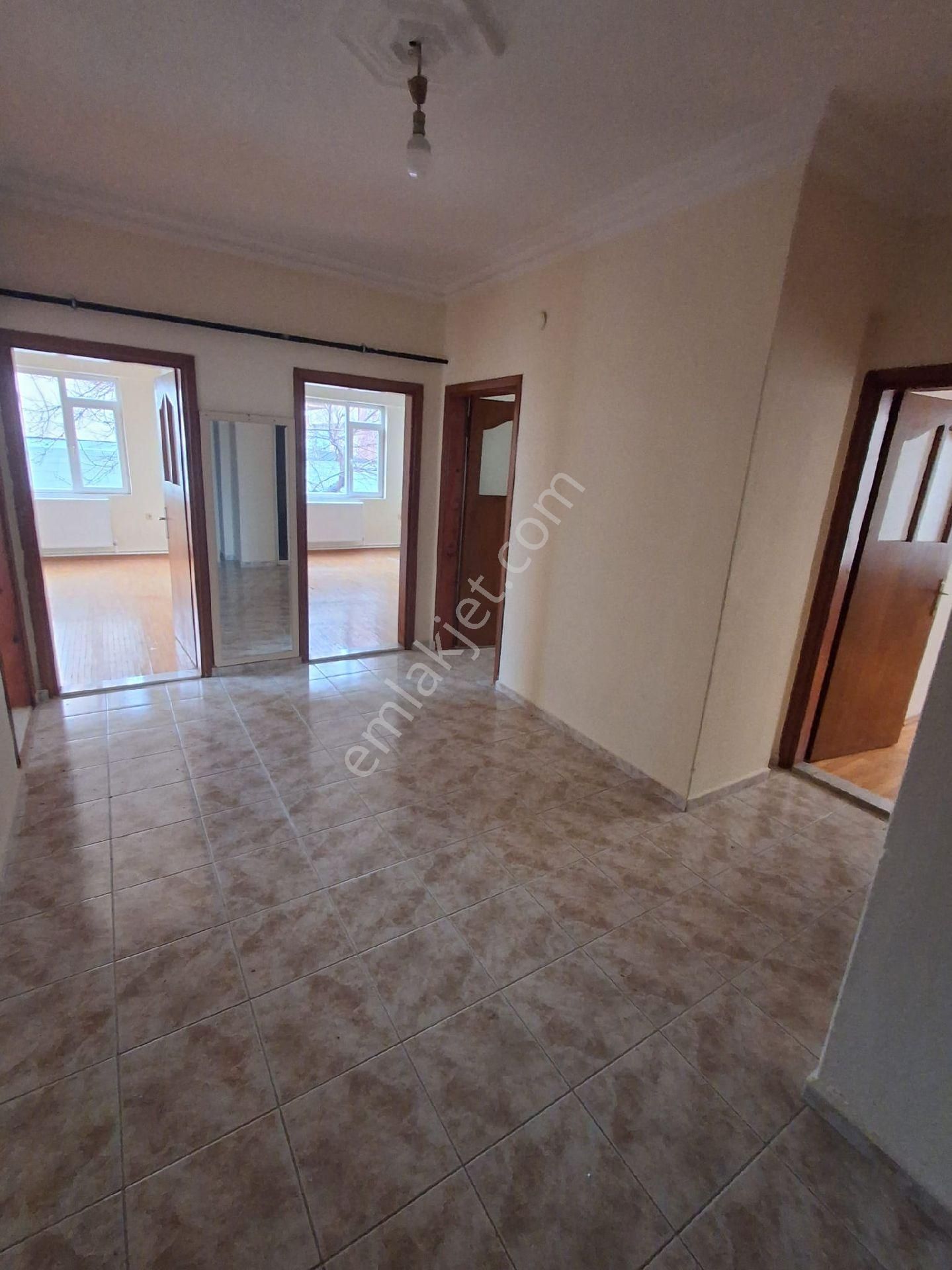 Kuzeyyaka Mahallesi 3+1 Kiralık Daire - Görsel 4