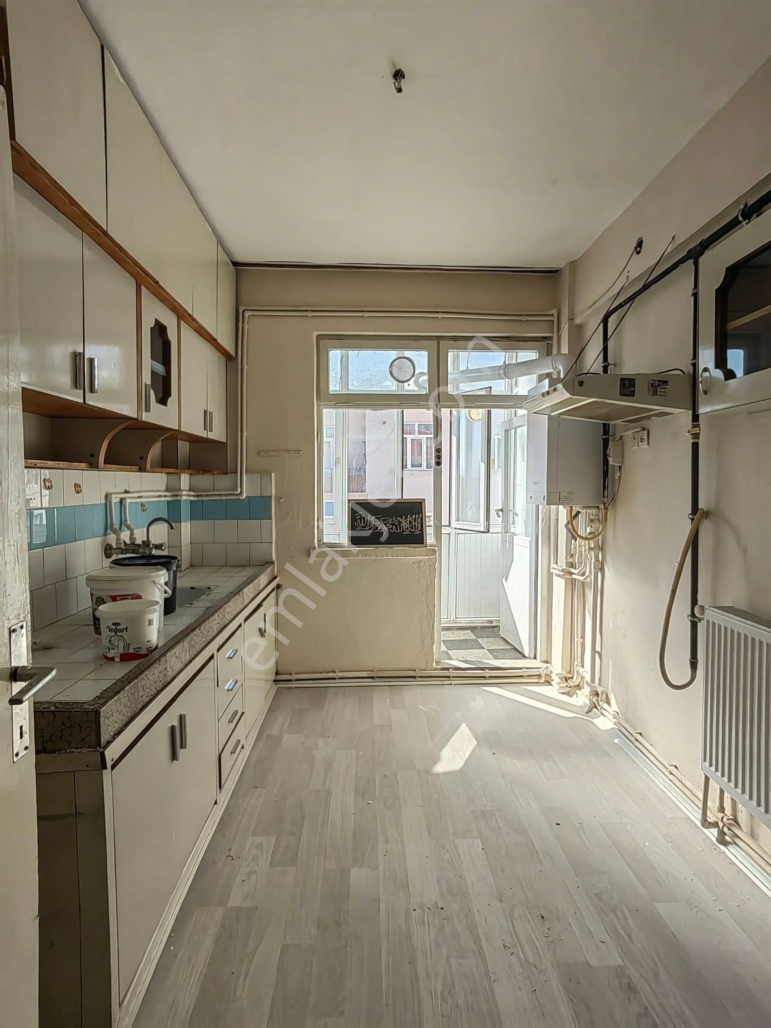 Nasreddin Emlaktanstadyum Karşısı Kiralık Daire