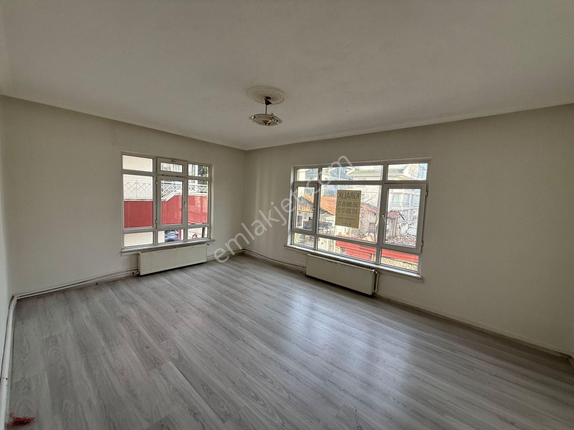 Bilgen Vatan'dan Aktepe Merkez'de 1. Kat Masrafsız Geniş M2 Cepheleri Açık Kiralık 3+1 Daire - Görsel 6