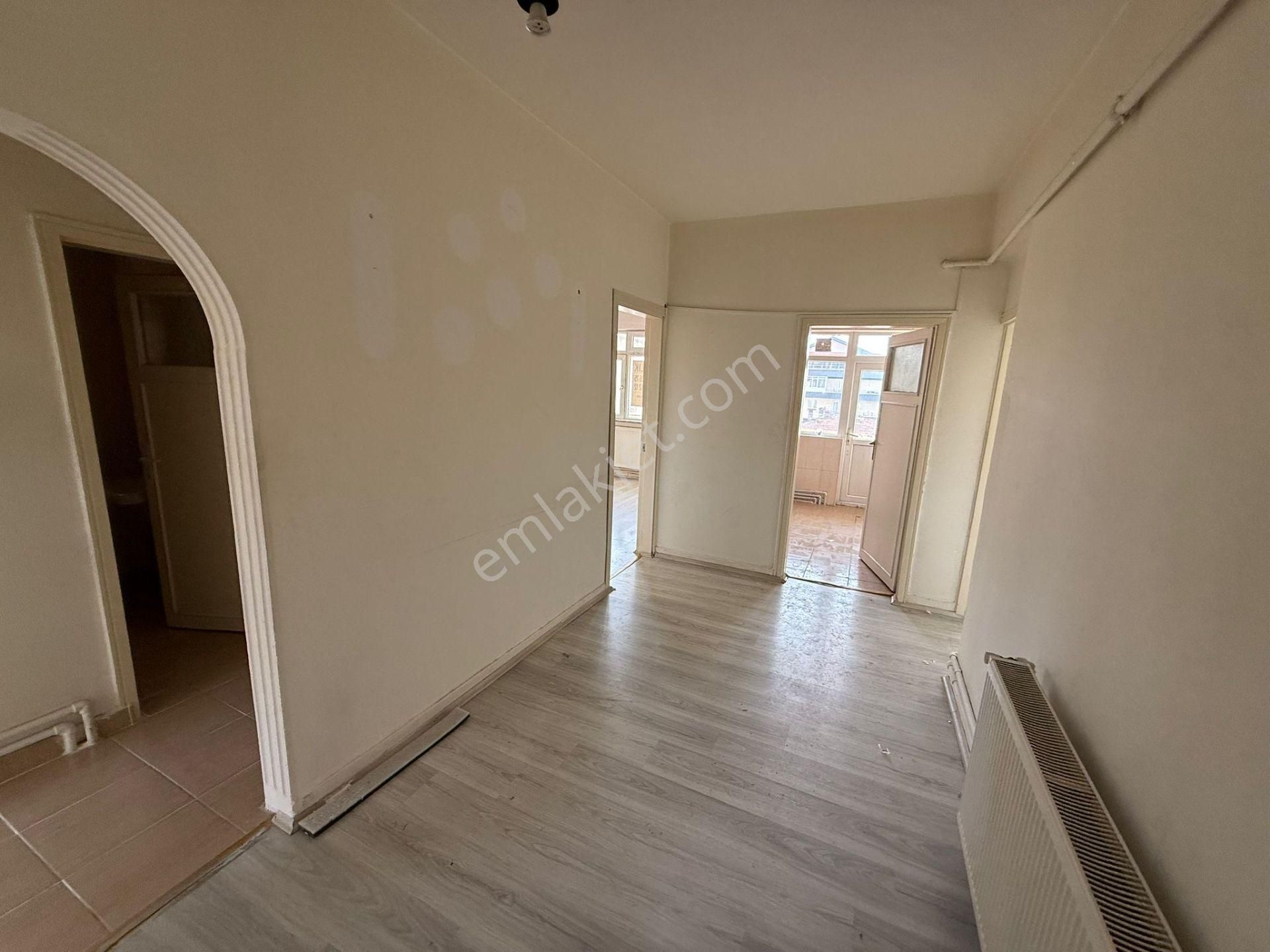 Bilgen Vatan'dan Aktepe Merkez'de 1. Kat Masrafsız Geniş M2 Cepheleri Açık Kiralık 3+1 Daire - Görsel 17
