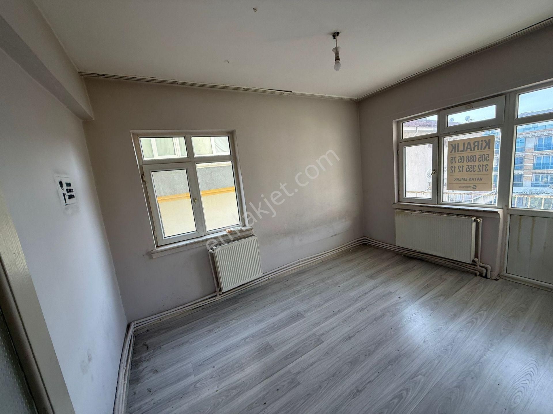Bilgen Vatan'dan Aktepe Merkez'de 1. Kat Masrafsız Geniş M2 Cepheleri Açık Kiralık 3+1 Daire - Görsel 13