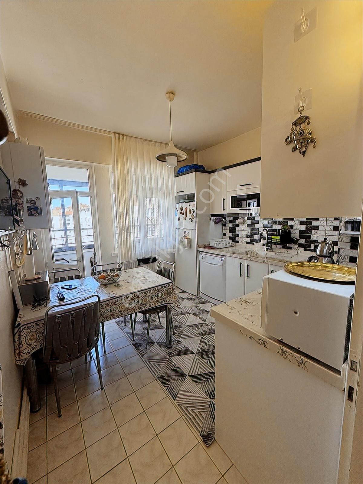 İldemin Kalbinde, Avm Yanı, Masrafsız Ve Geniş 3+1! 165 M2 ! - Görsel 14