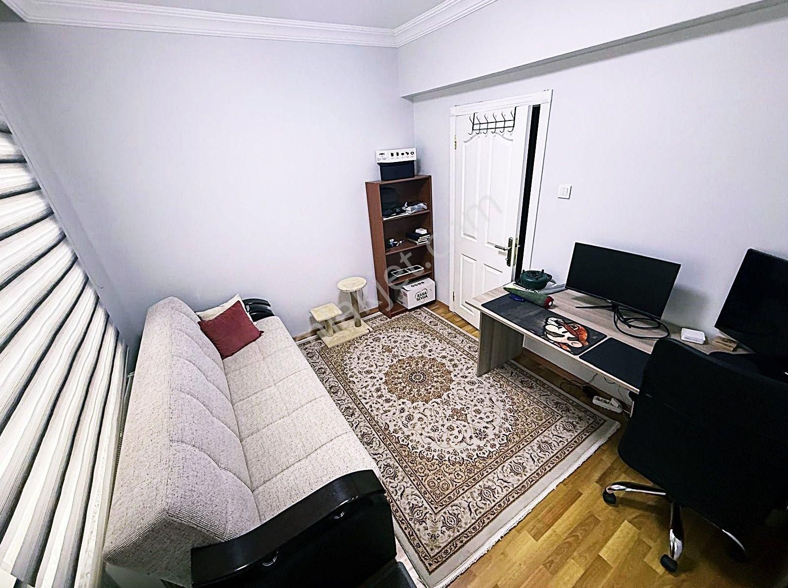 Cihandan Burç Mah Piri Cadde Üzeri Katta Güney Cephe Satlık 3+1 - Görsel 17