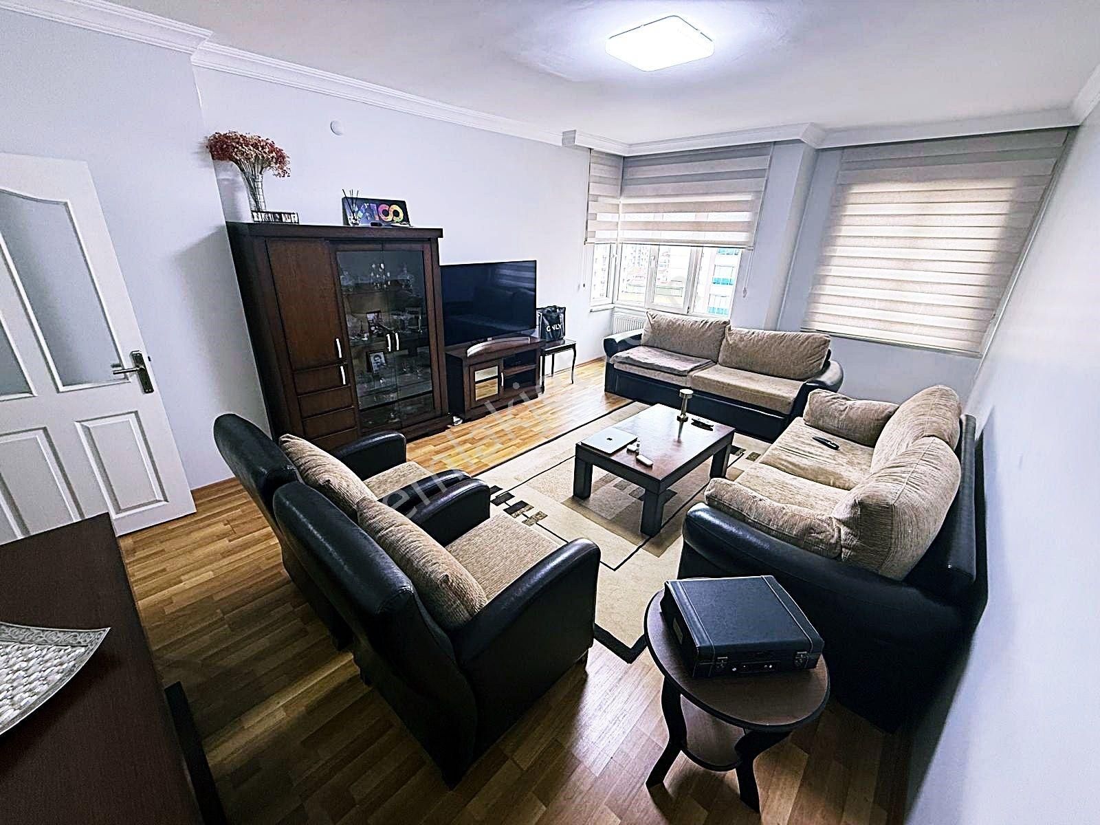 Cihandan Burç Mah Piri Cadde Üzeri Katta Güney Cephe Satlık 3+1 - Görsel 11