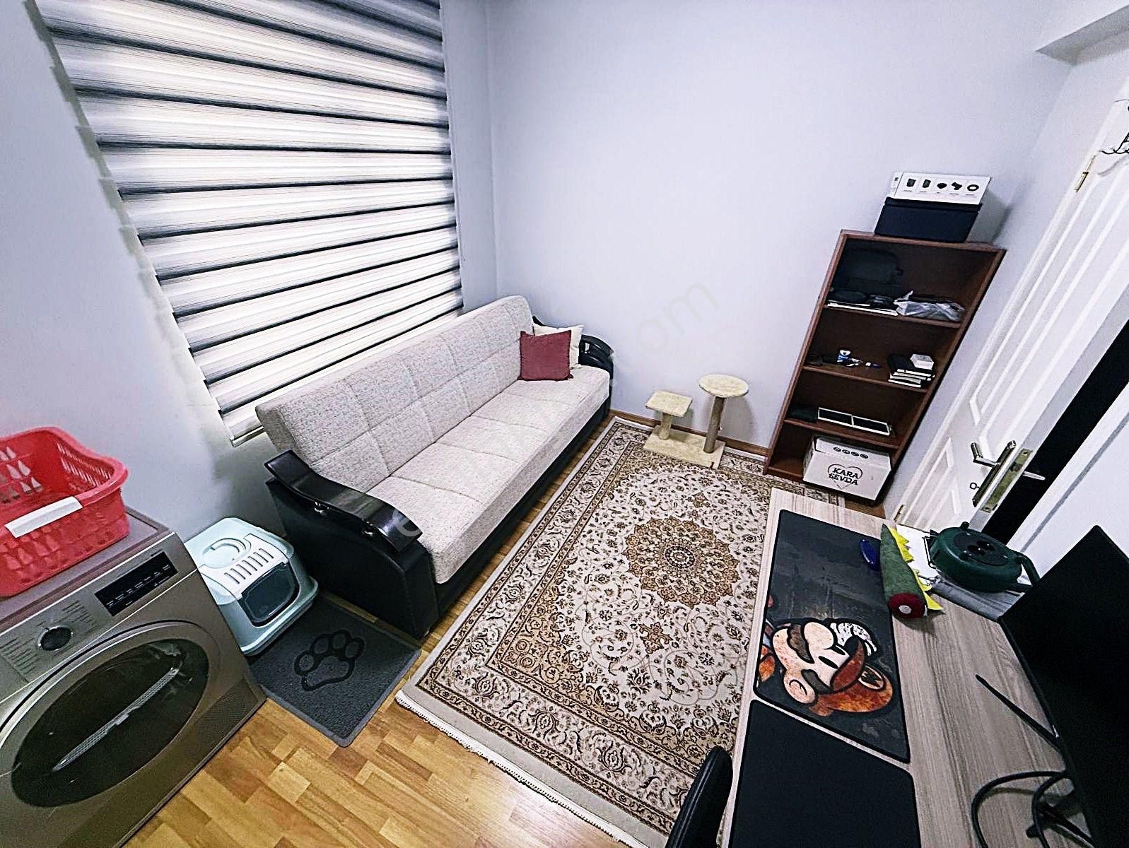 Cihandan Burç Mah Piri Cadde Üzeri Katta Güney Cephe Satlık 3+1 - Görsel 18