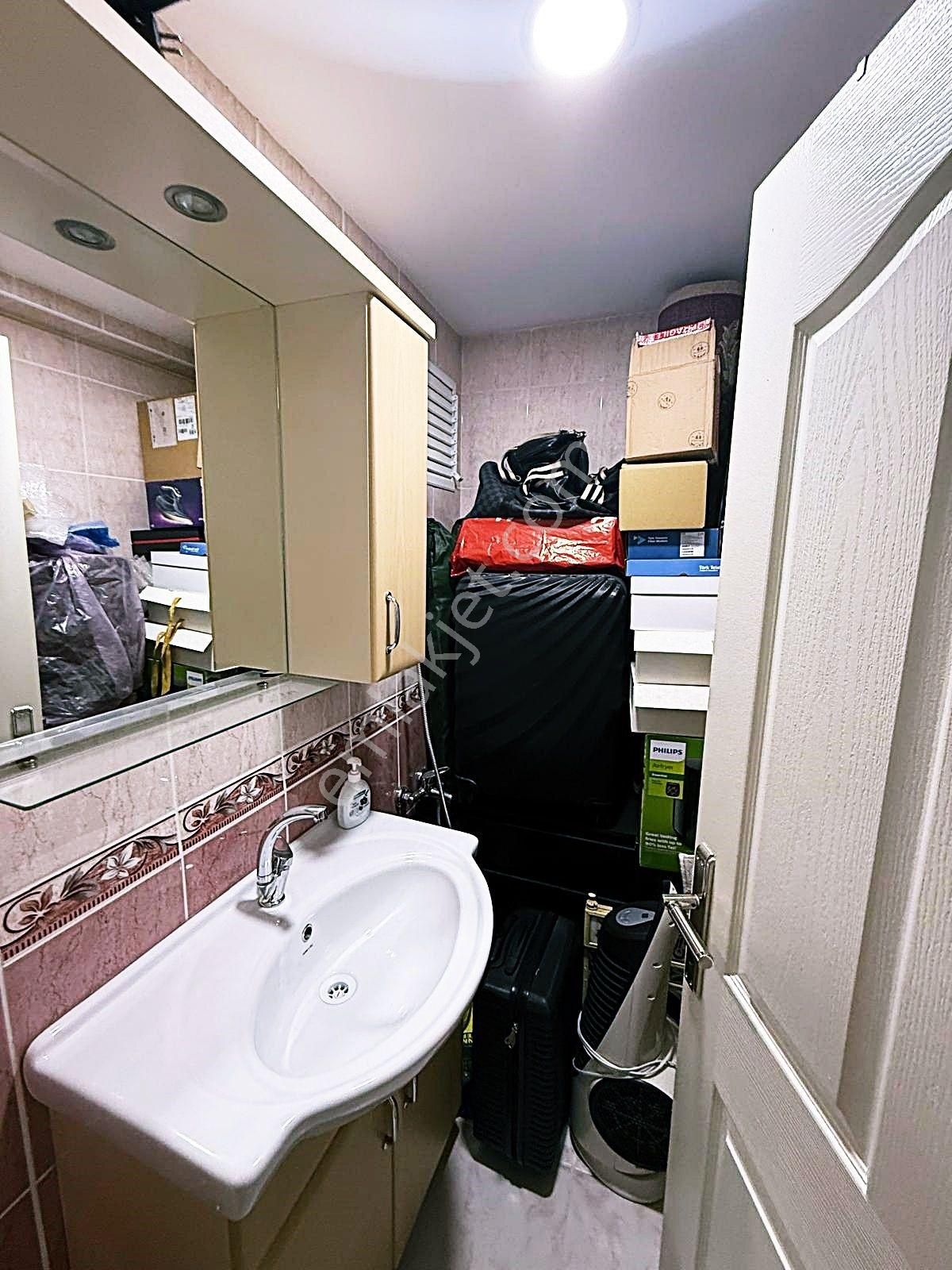 Cihandan Burç Mah Piri Cadde Üzeri Katta Güney Cephe Satlık 3+1 - Görsel 28