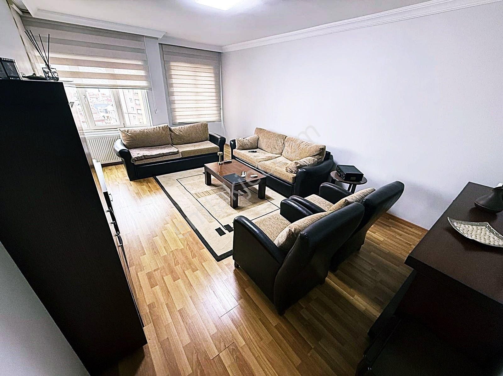 Cihandan Burç Mah Piri Cadde Üzeri Katta Güney Cephe Satlık 3+1 - Görsel 15