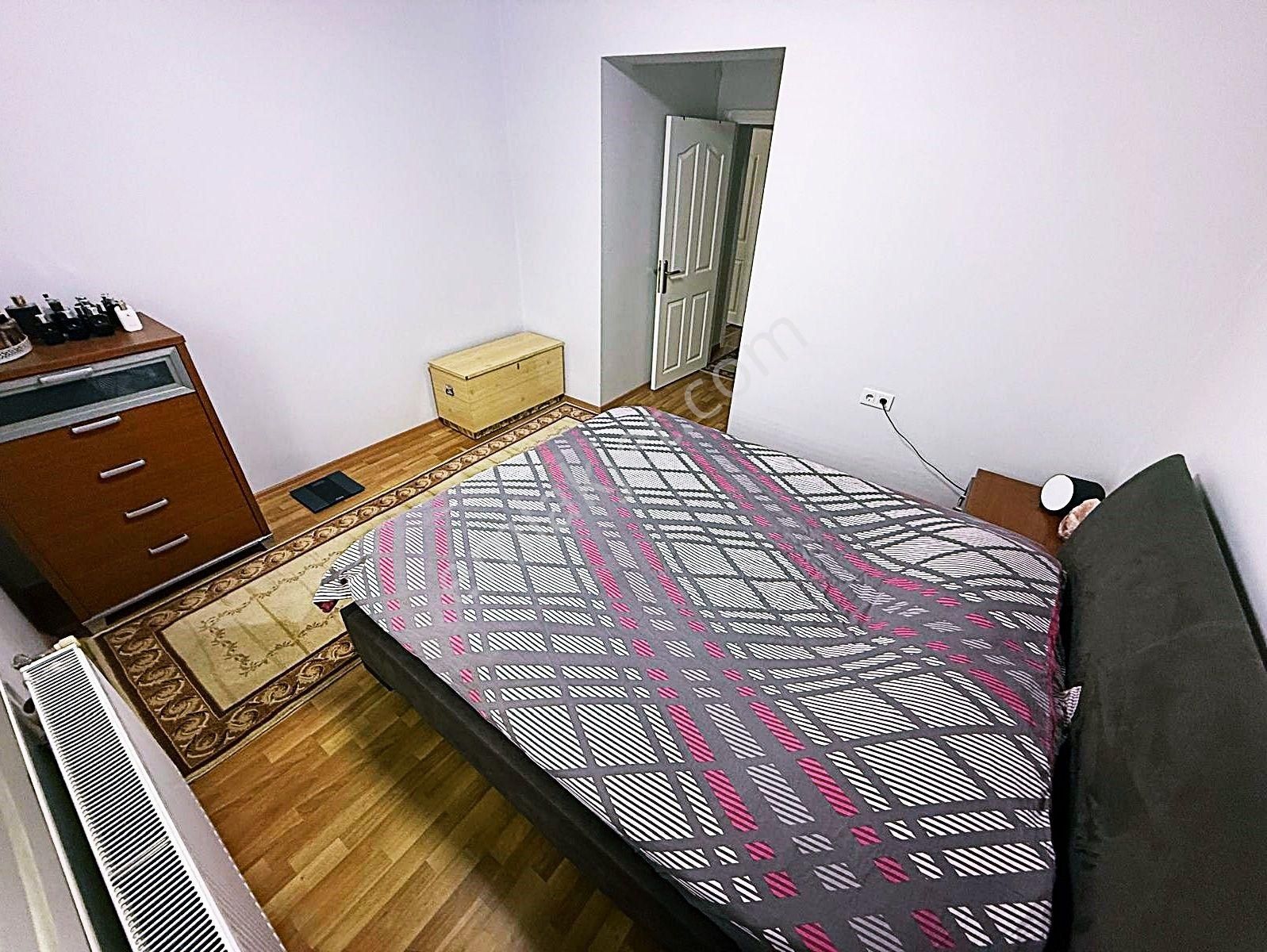 Cihandan Burç Mah Piri Cadde Üzeri Katta Güney Cephe Satlık 3+1 - Görsel 27