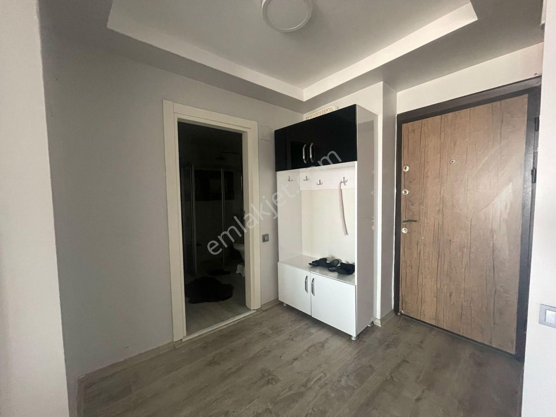 Karınca'dan Şoray 1 Sitesinde Eşyalı Deniz Manzaralı 1+1 Satılık - Görsel 15