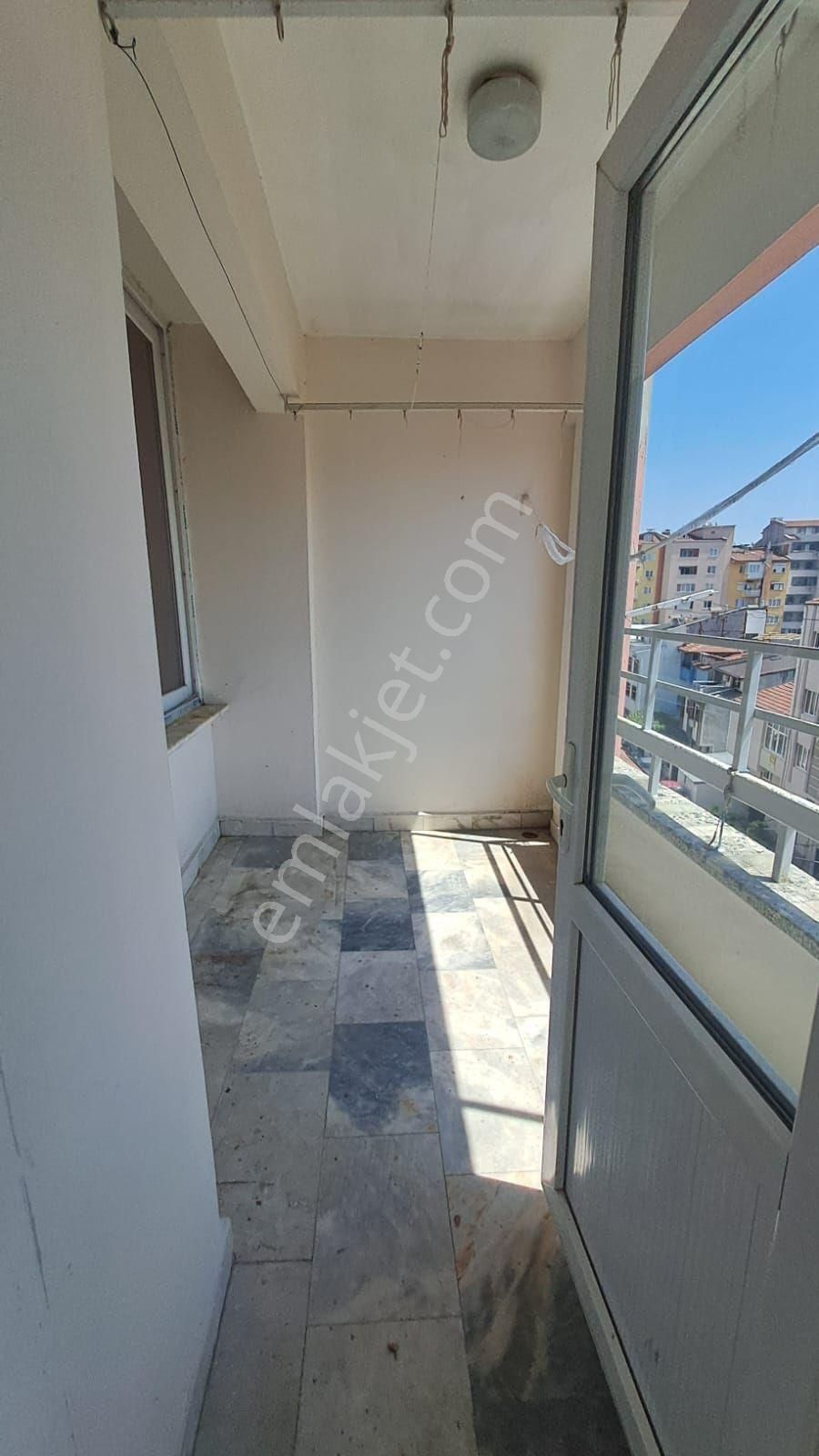 Denizli İstiklade Satılık Geniş Daire - Görsel 13