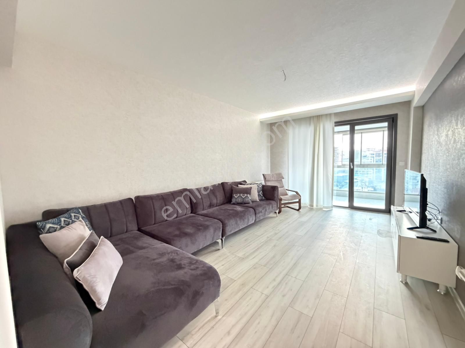 Pursaklar Mehmet Zengin Emlak'tan K. Otoparklı Çift Banyolu 15.kat 4+1 Ultra Lüks Sitede Daire - Görsel 14