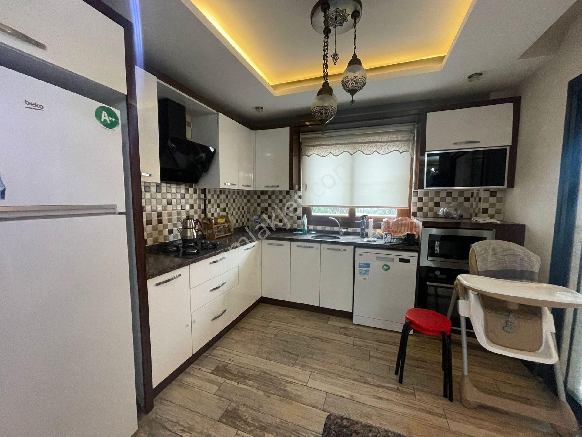 Karınca'dan Deniz Mh'de Eşyalı,havuzlu Teraslı Geniş 3+1 Satılık - Görsel 4