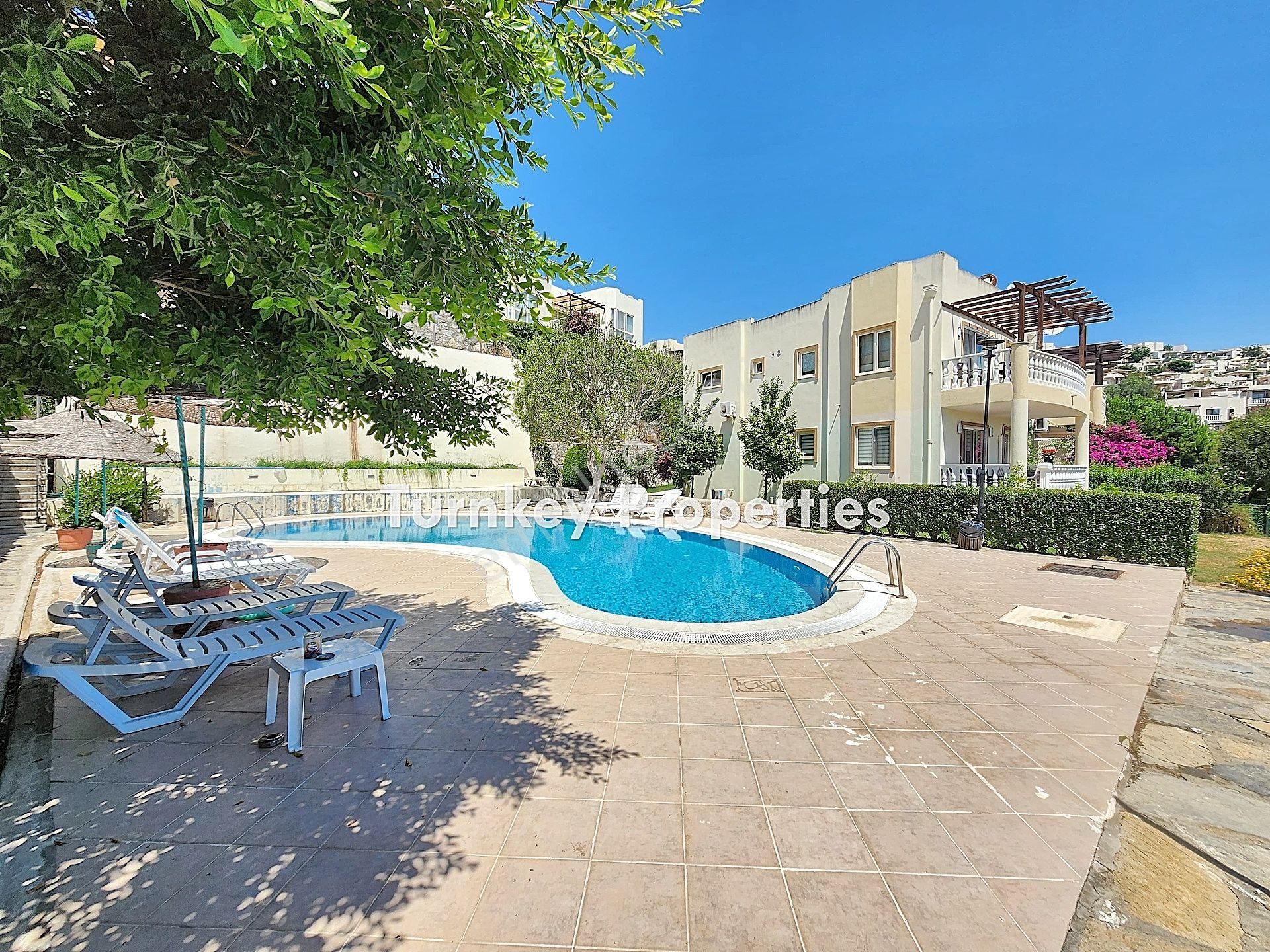 Adabükü Satılık Bahçe Katı Daire Site İçinde Dört Mevsim Yaşam